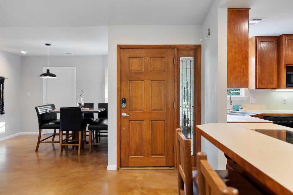 Pet-friendly Marble Falls Home w/ Hot Tub!