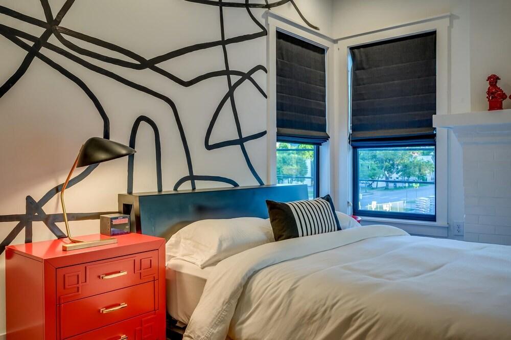 Private Suite in Historic Austin B&b: Sleeps 2!