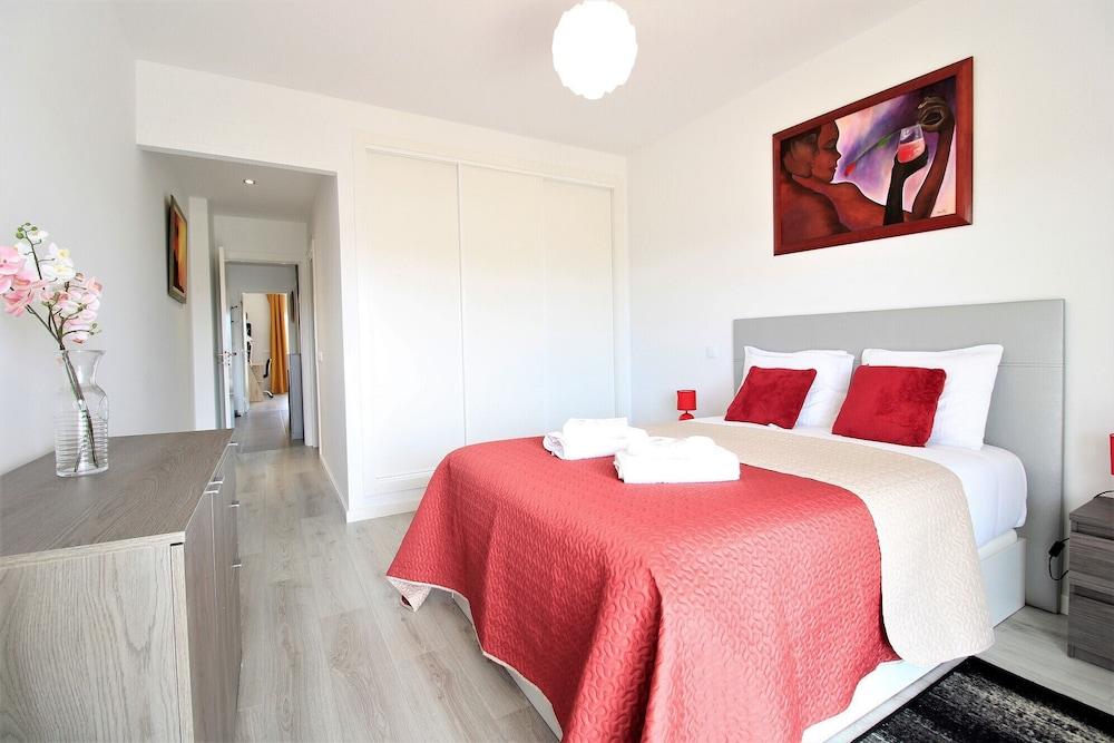 Albufeira Prestige With Pool by Homing