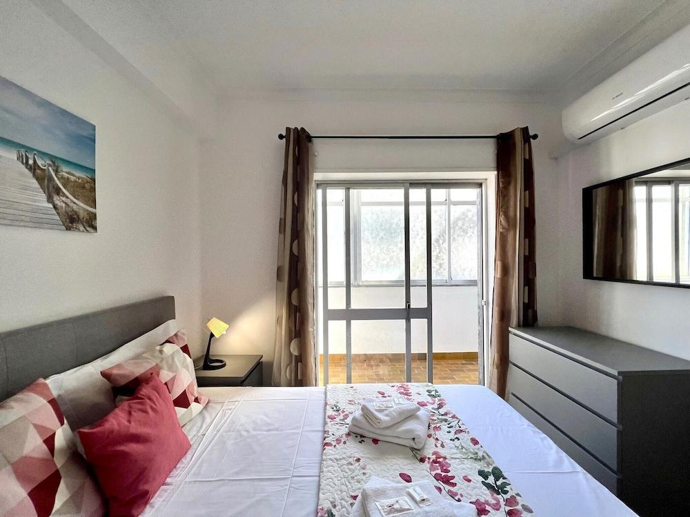 Portimão Central by Homing