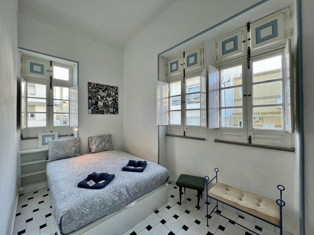 Olhão Historical House by Homing