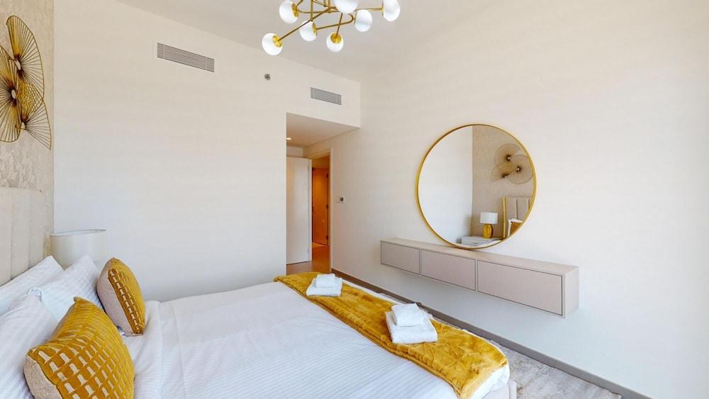 Downtown - DV 2 T1 1007