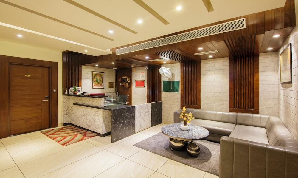 Treebo Punjabi Nature Residency, Near Faridabad Railway Station