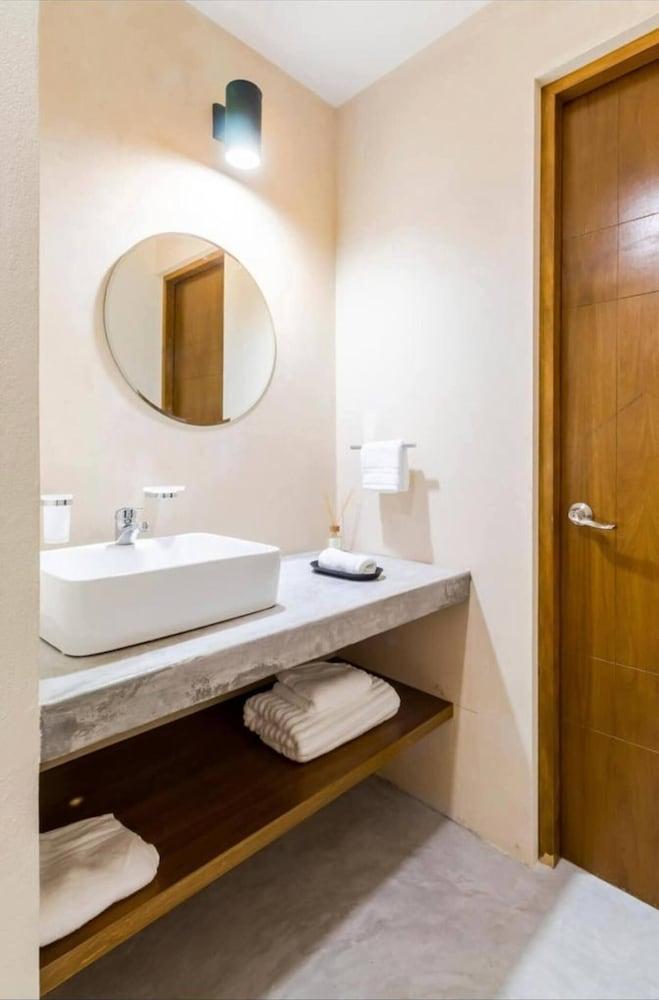 Beautiful Apartment In La Veleta