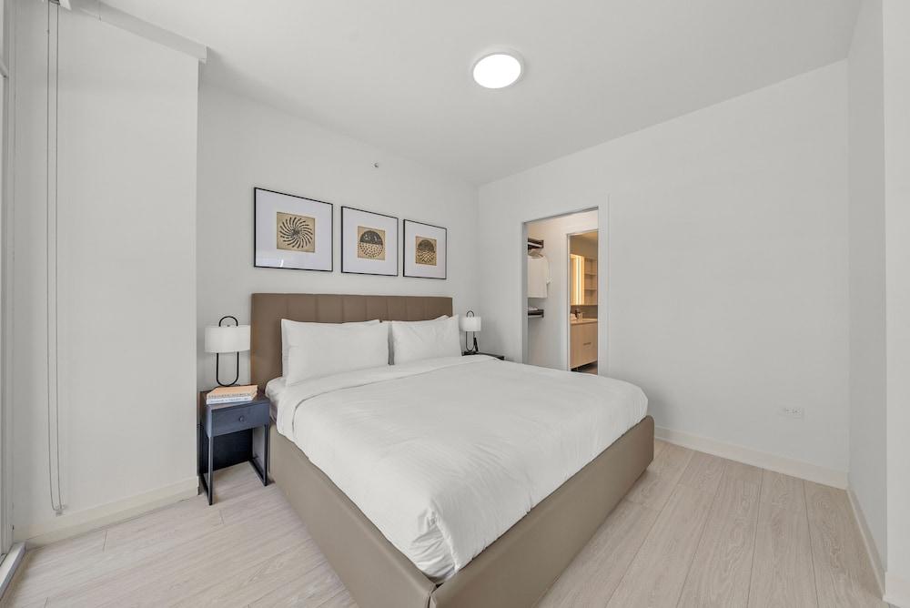 Level Chicago Fulton Market