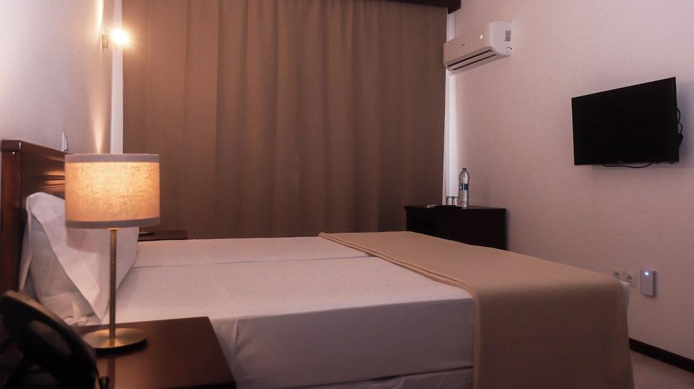 Hotel Central Santa Maria