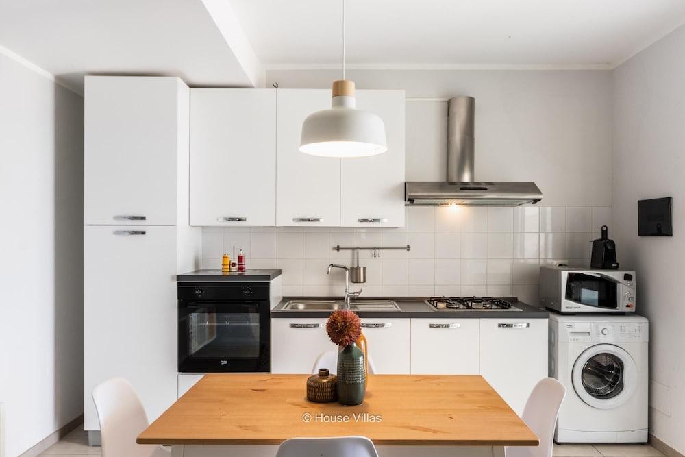 House Villas - Moon on the Sea