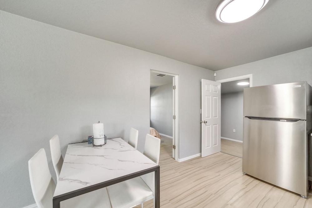 Convenient Tulsa Home - 2 Mi to Downtown!