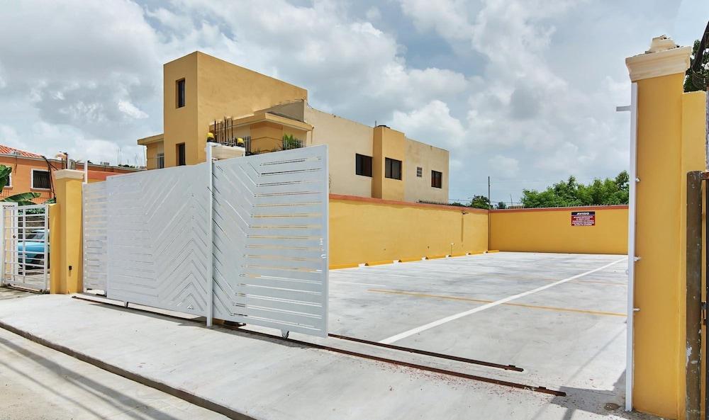 Brand new Guest Single Room 16 min From Airport