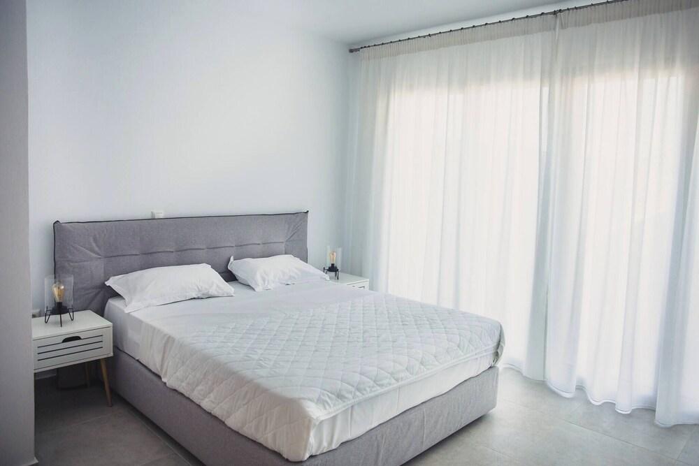 Starlight Villa Tropea - 4bd, 4ba, 4min To Beach