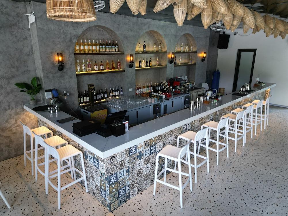 Quiri Peninsula Hostel