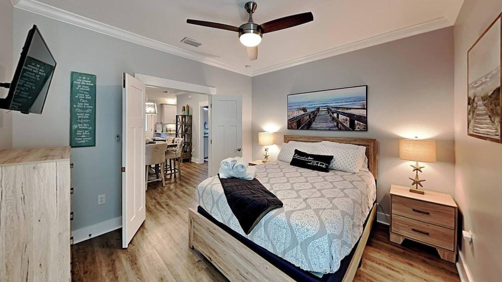 6033 Rookey 3 Salty Lil Beach House