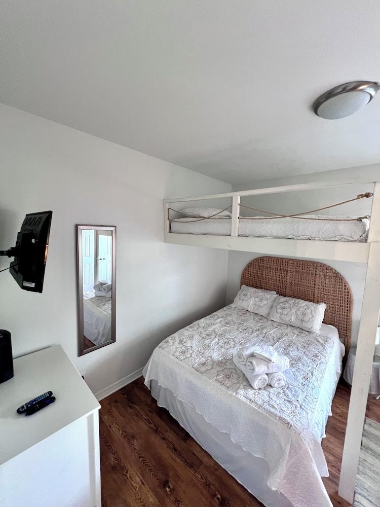 4014 Rookery 3 Cottage With two Pools and Beach Amenities