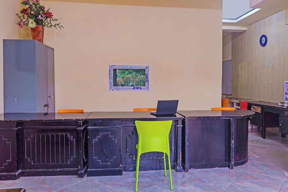 Hotel O Alnindo Makaliwe