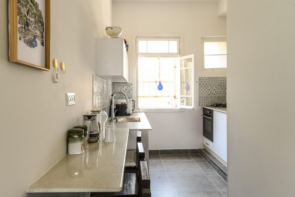 Vintage Charm 1BR Apt w Balcony & View