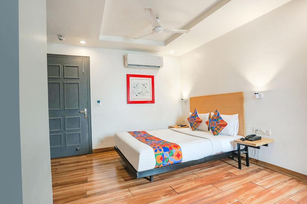 FabHotel PP Residency