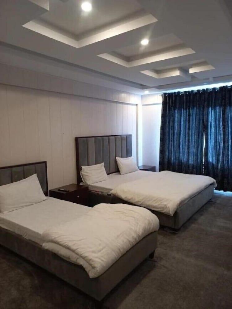 Al Hafiz Resorts Naran