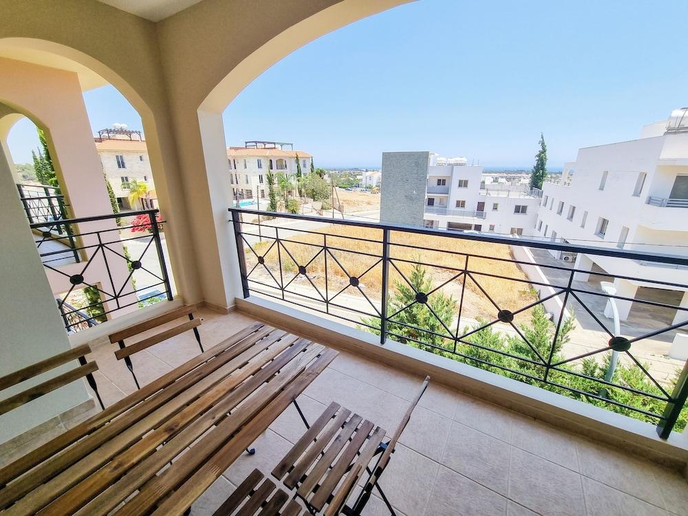 Heaven in Arem's MPV