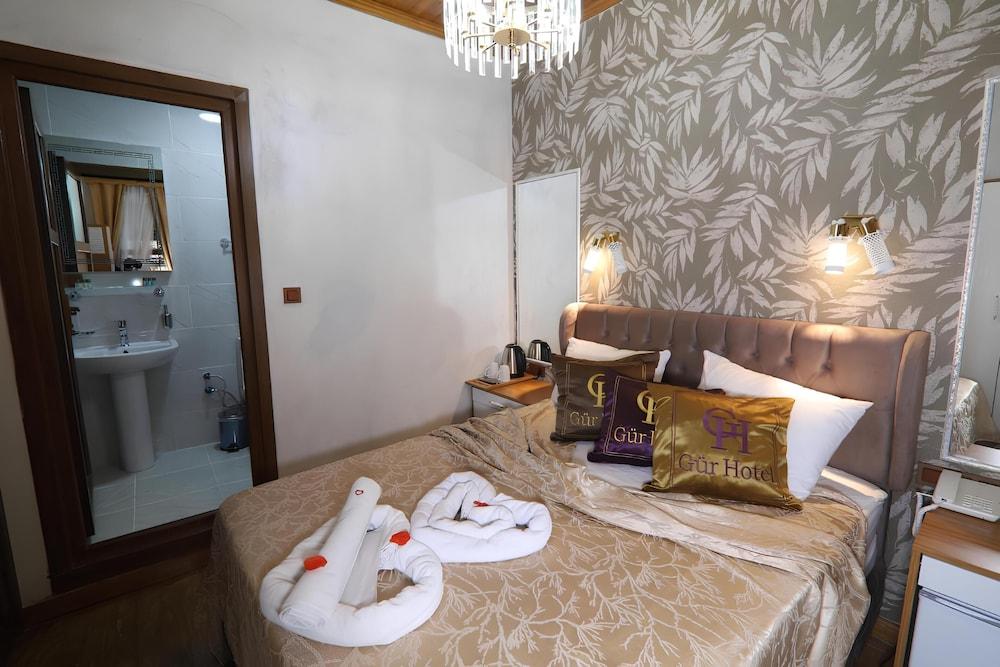 Gur Royal Suit Aparts