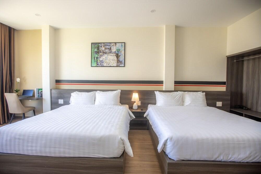 Central Boutique Hotel