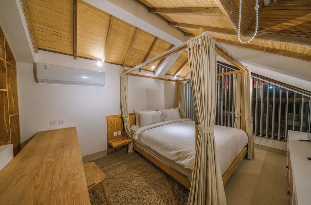 Villa Tiny - Close to Nyanyi Beach