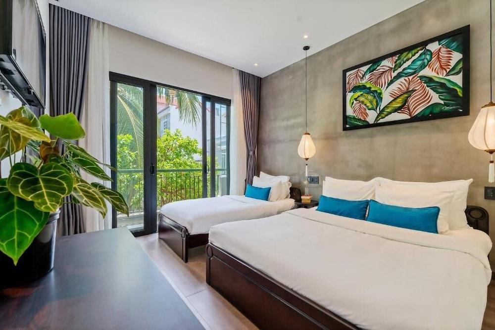 Lacasa Old Town Villa