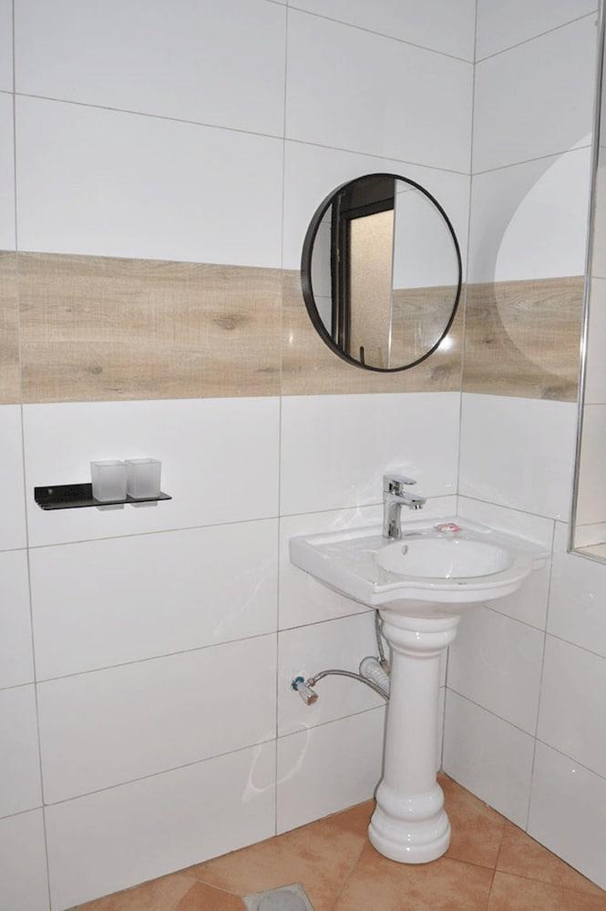 De'Place Hotel Hoima