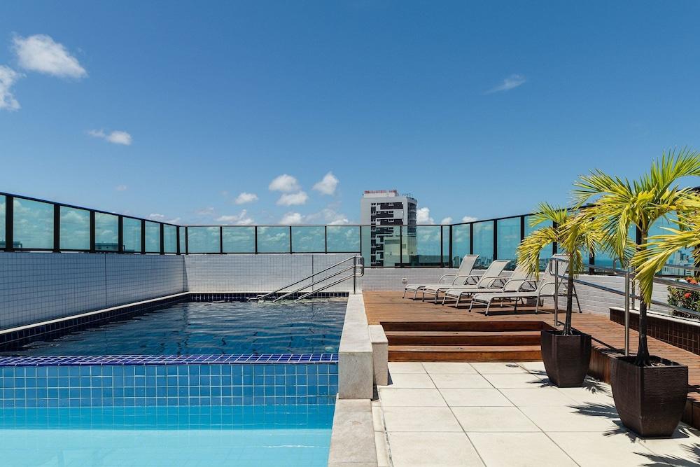 Hy Beach Flats - Santa Maria