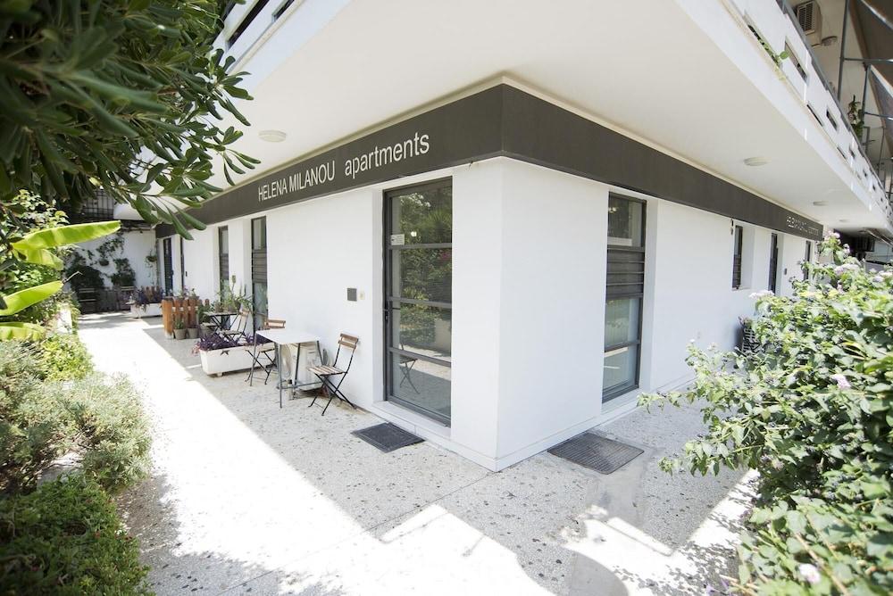 Milanou Glyfada G4 Corner