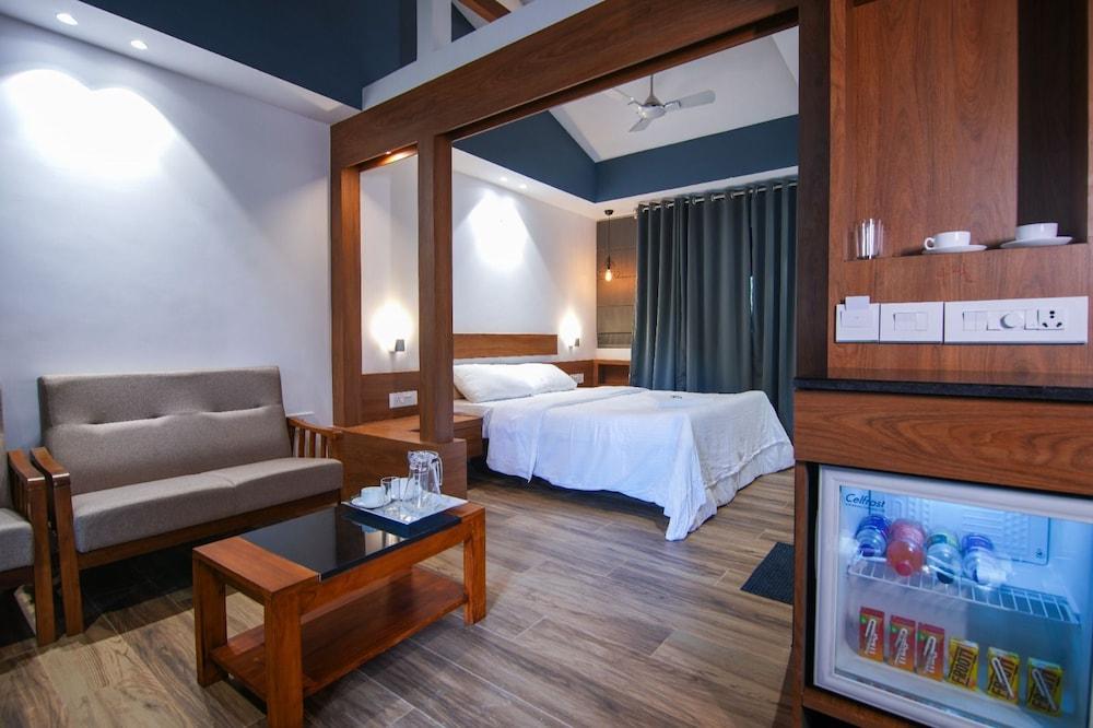 B'camp Resorts & Homestays