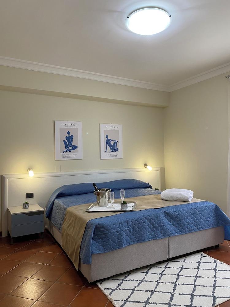Scala dei Turchi Palace Suites