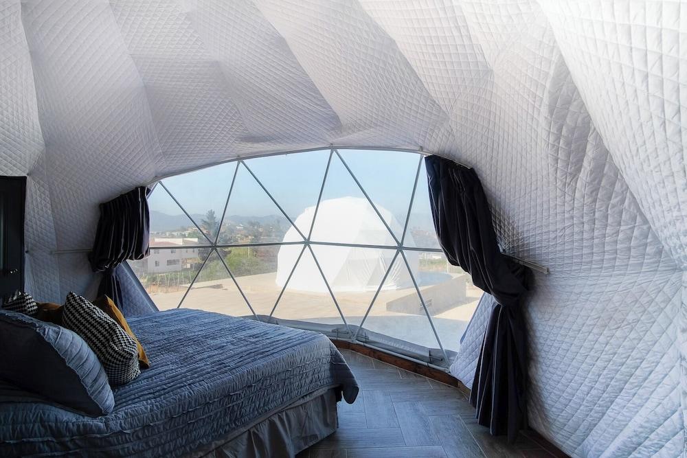 Cúpulas Del Valle by Villa De La Rosa