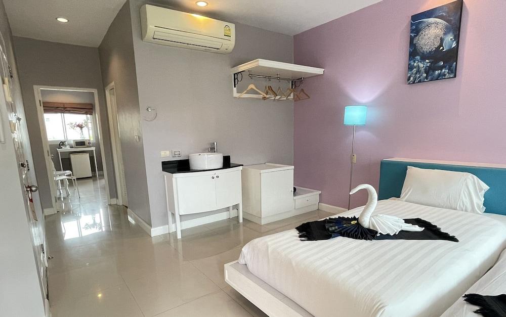 Thalassa Pool Kata Phuket