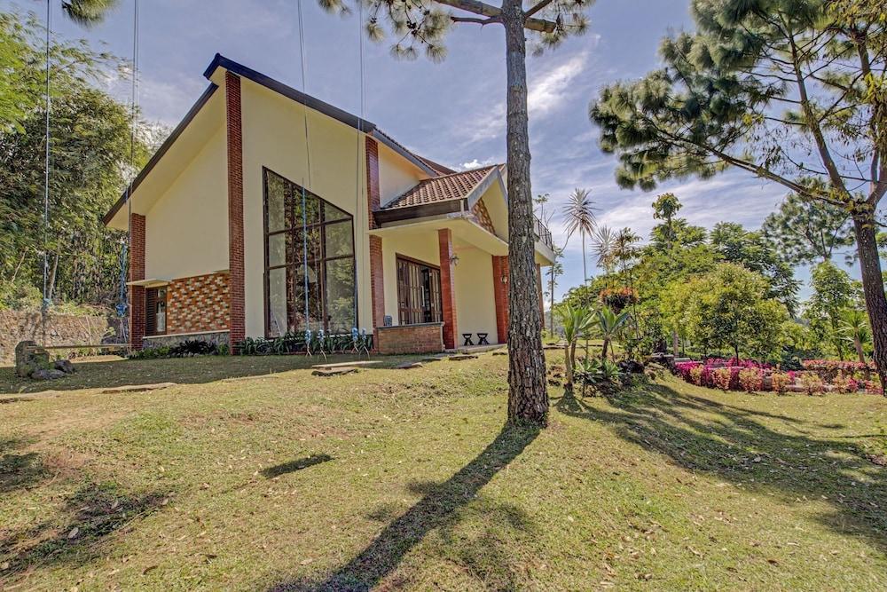 Hotel O Villa Inn App Trawas Bintaro Syariah