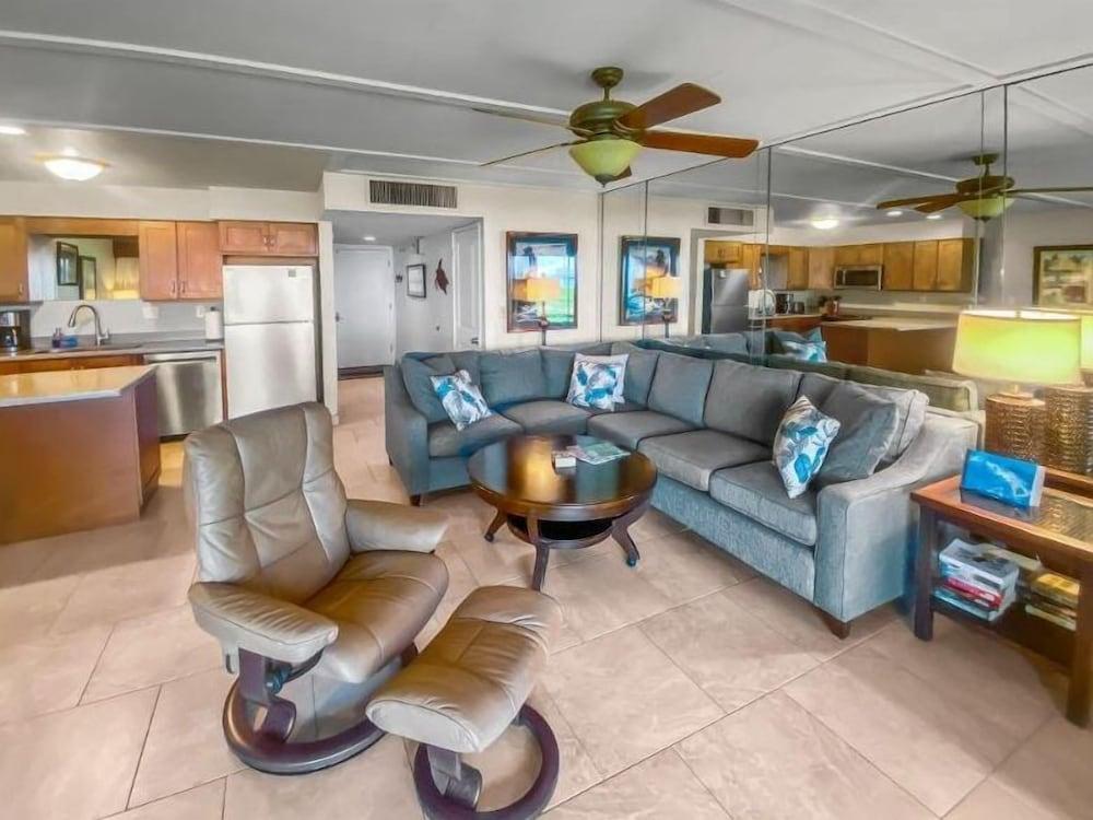 Maalaea Surf #g-2 1 Bedroom Condo by RedAwning
