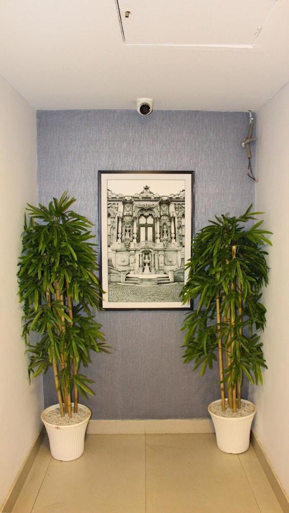 Hibiscus select hotel