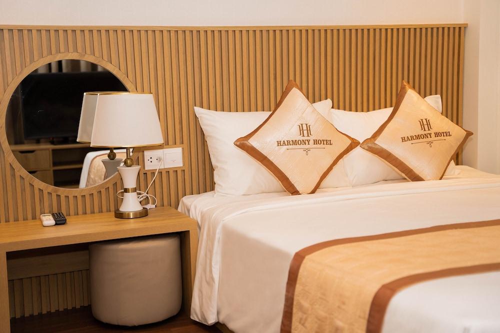 HARMONY HALONG HOTEL