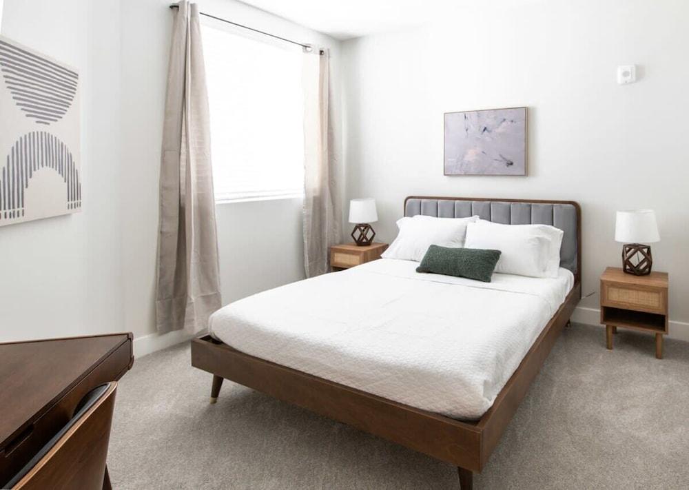 CozySuites Artistry Cincinnati