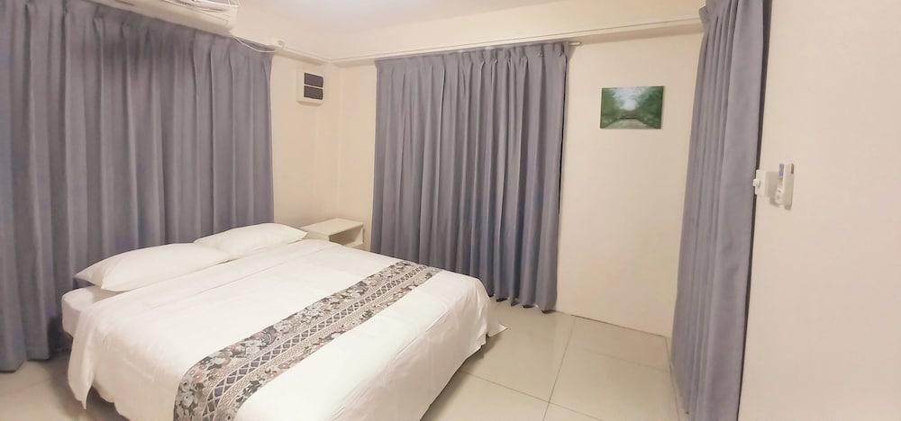 Leisure City Apartment