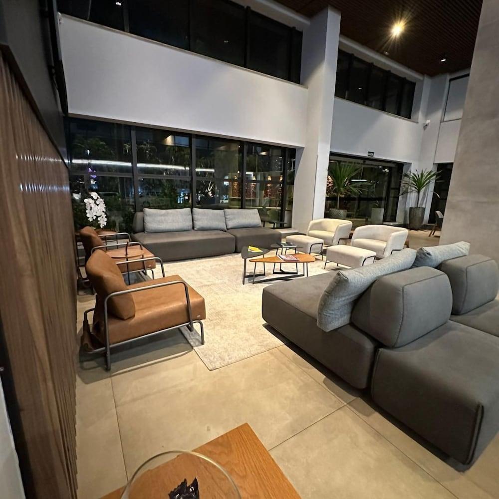 Hotel Flat Afonso Pena by FGibran