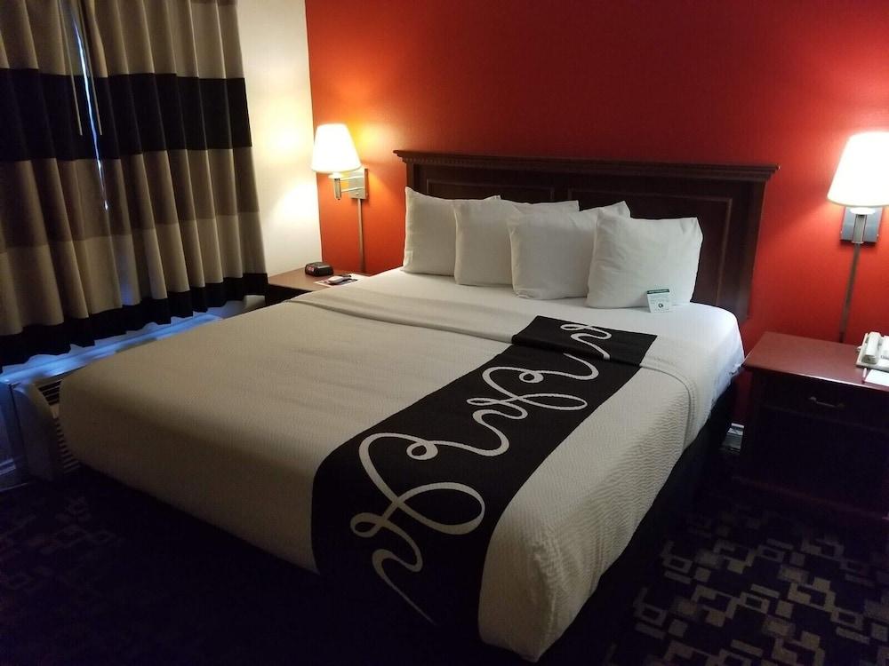 Ramada by Wyndham Oceanside