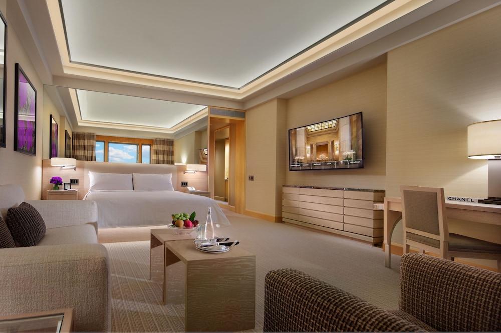 Four Seasons Hotel New York