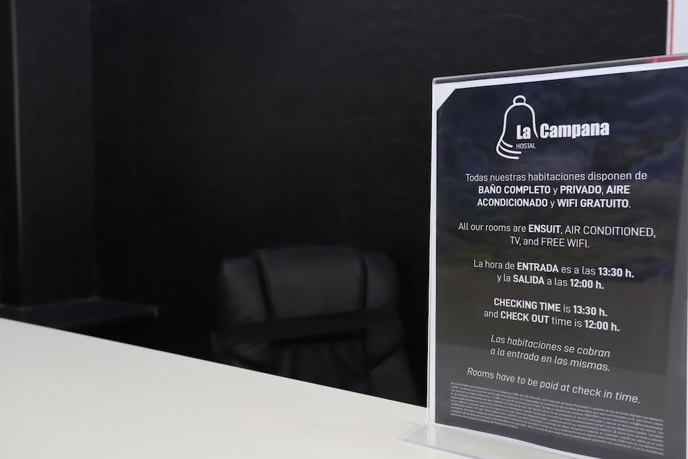 Hostal La Campana