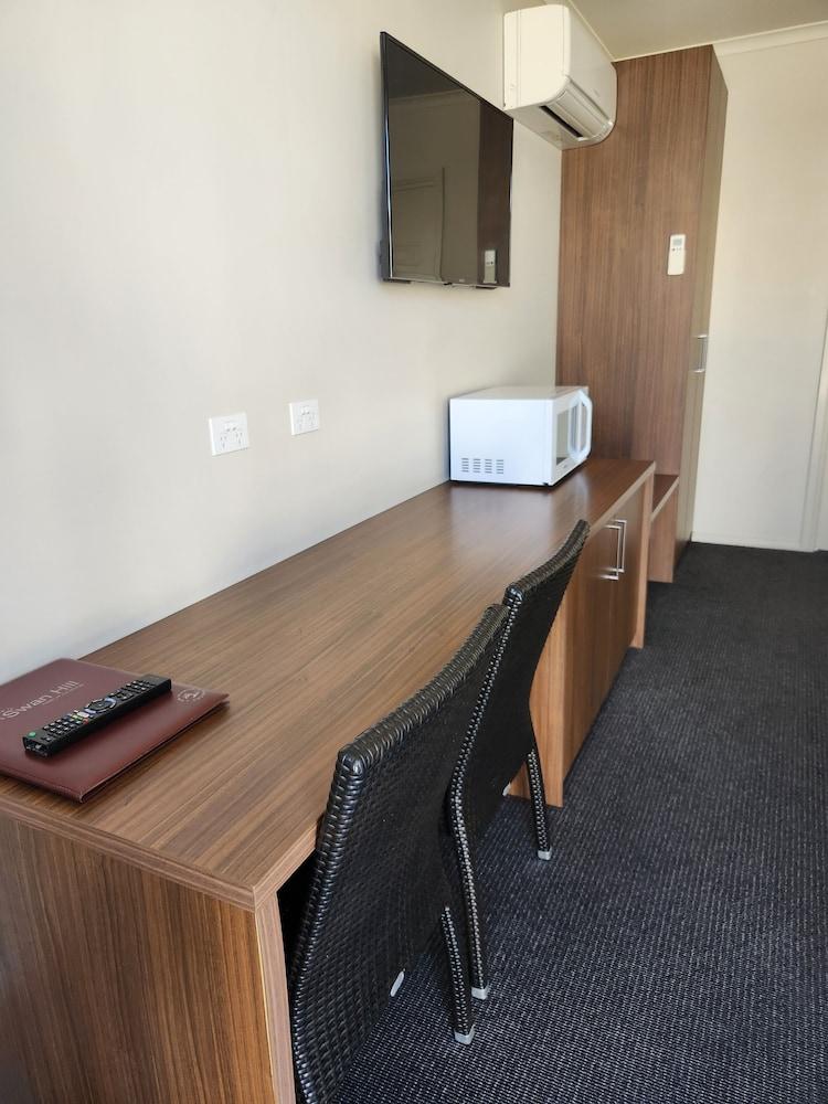 Jane Eliza Motor Inn