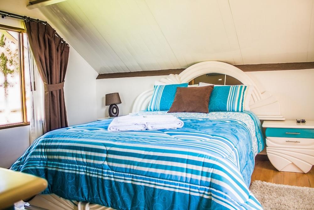 Hosteria Airport Garden