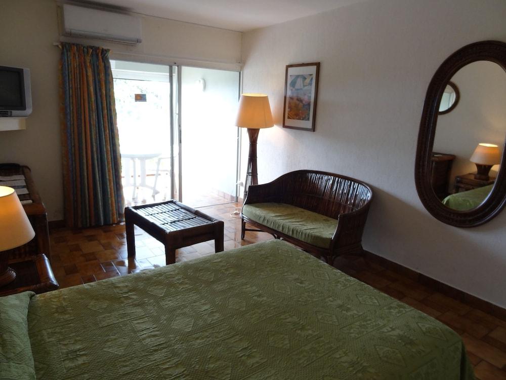 Hotel Village Soleil