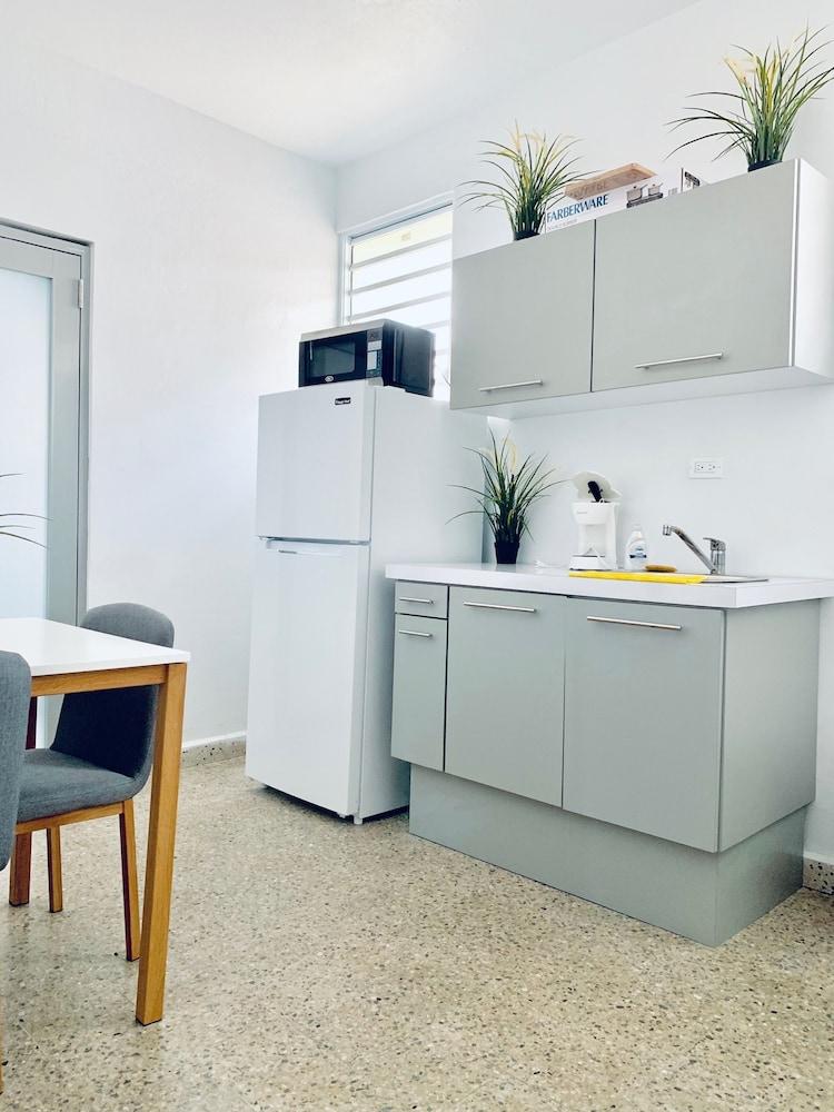 Miramar Village Lodge