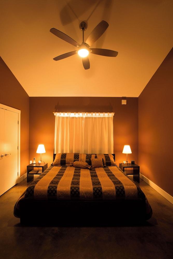 Crooked Tree Guest Suites