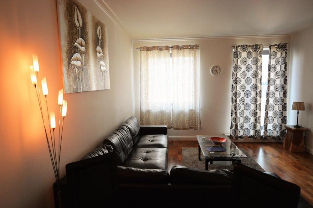 Zen Apartments - Canary Wharf