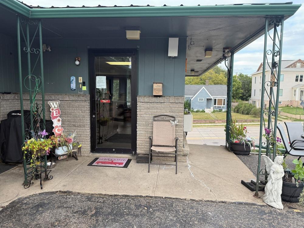 Hotel O Bel Aire Chamberlain SD I 90